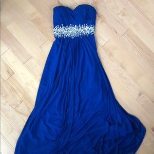 Formal/homecoming/prom dress